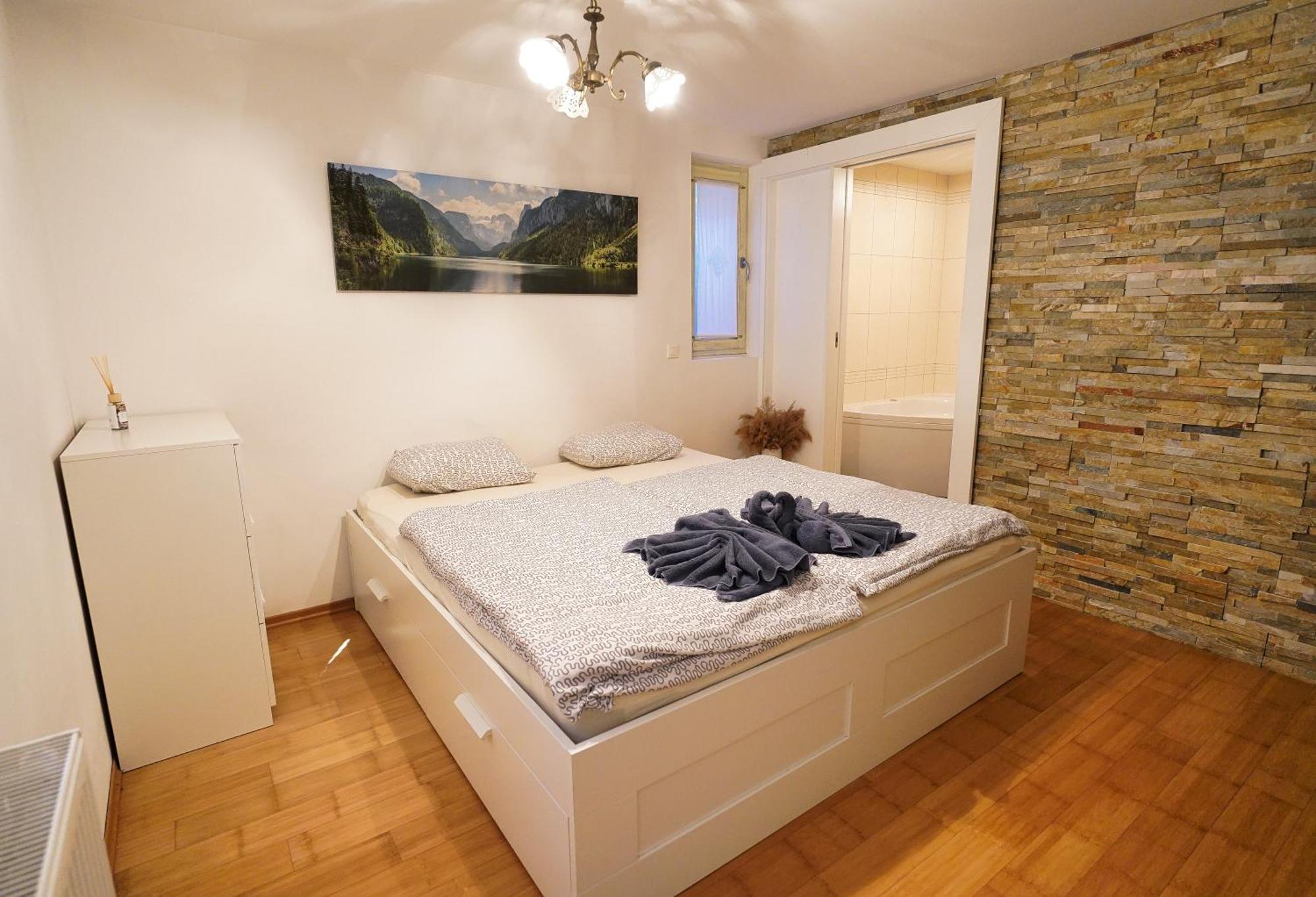 Apartment Mojstrovka With Terrace In City Center Kranjska Gora Exterior foto
