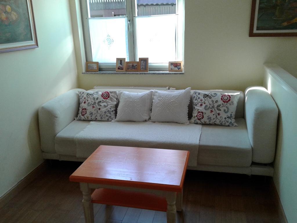 Apartment Mojstrovka With Terrace In City Center Kranjska Gora Exterior foto